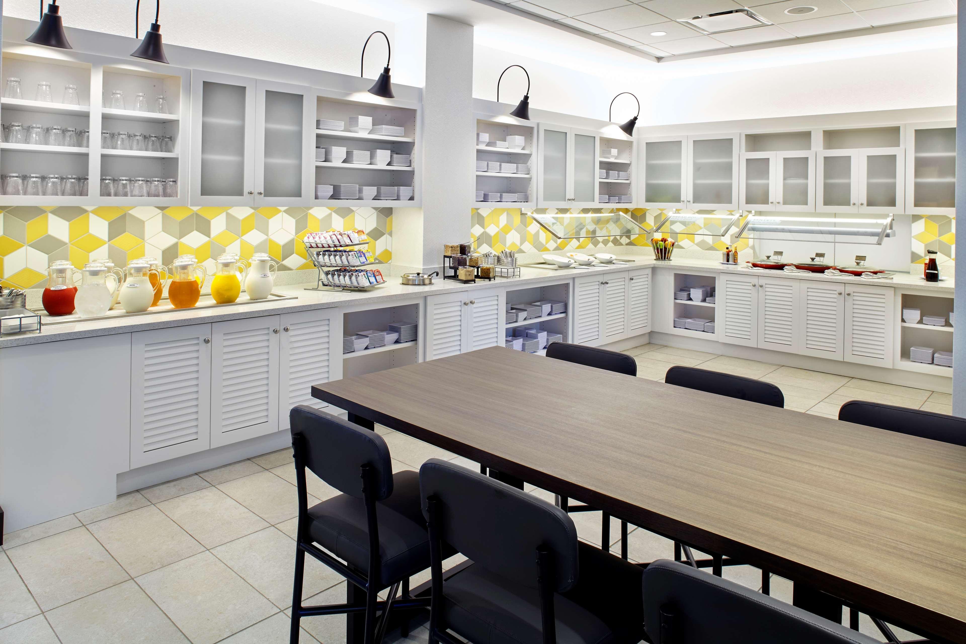 Hyatt Place Cleveland/Lyndhurst/Legacy Village Extérieur photo