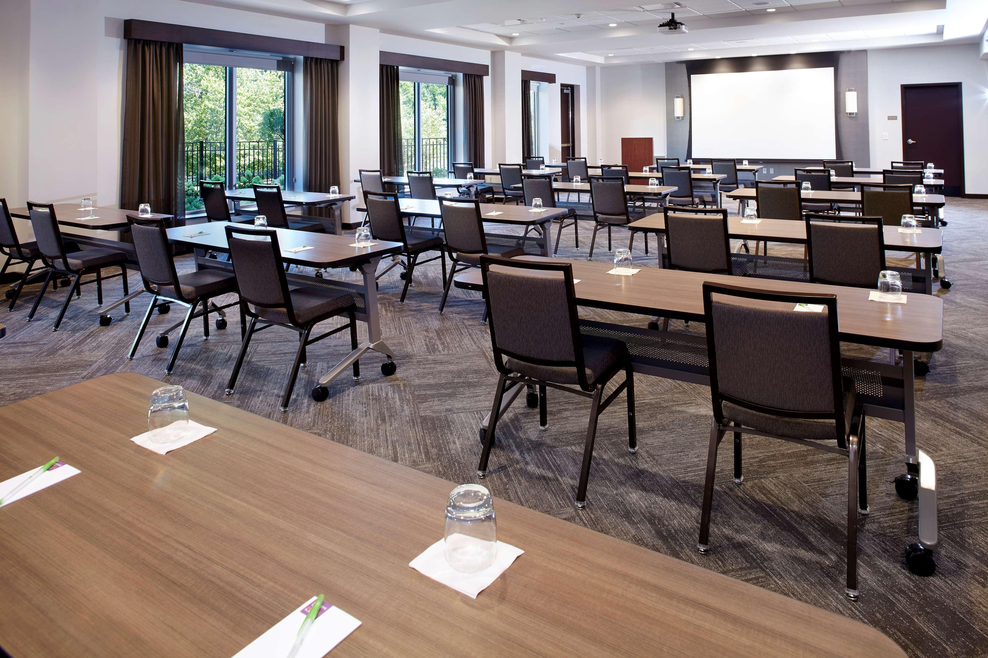 Hyatt Place Cleveland/Lyndhurst/Legacy Village Extérieur photo