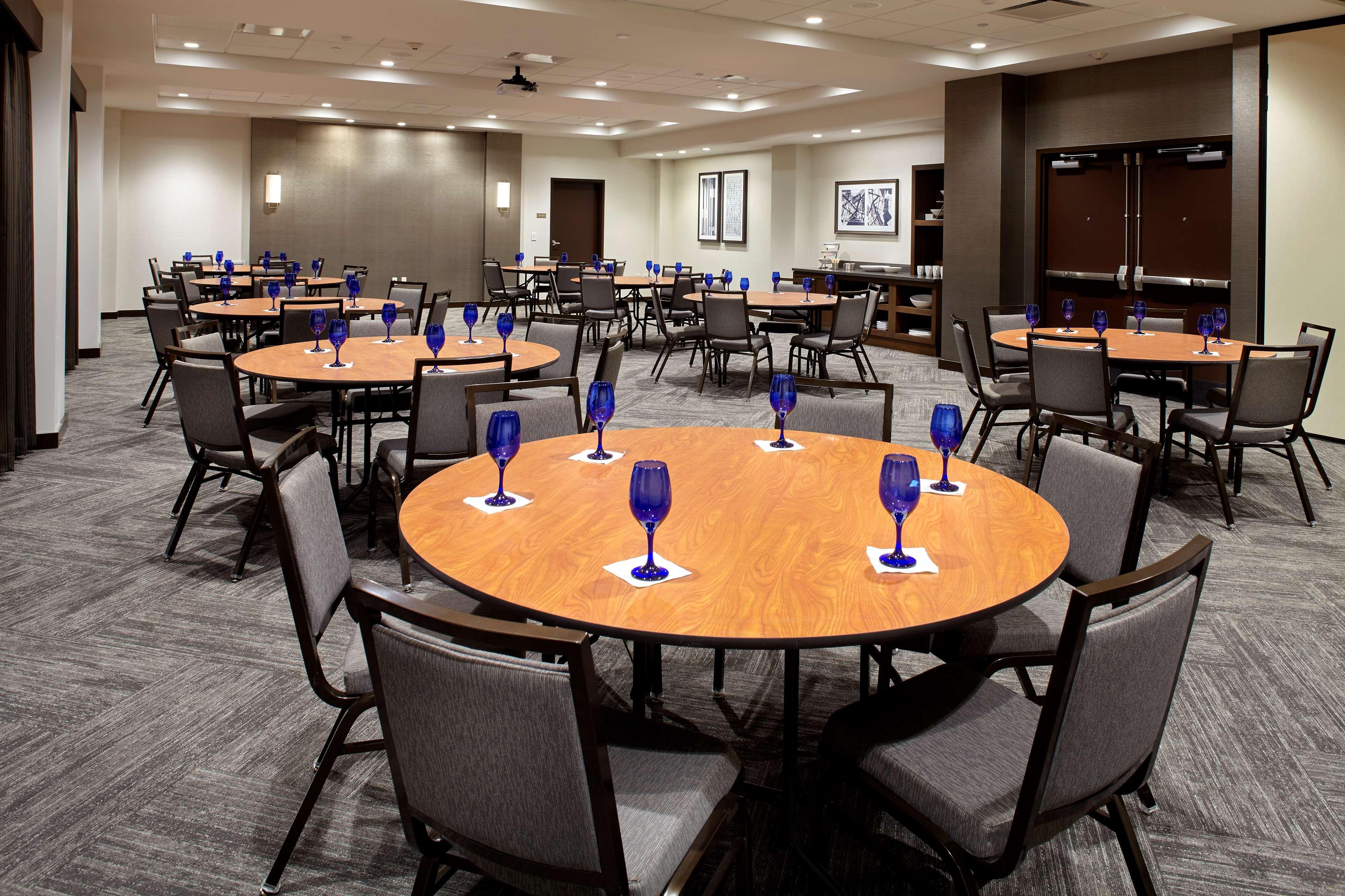 Hyatt Place Cleveland/Lyndhurst/Legacy Village Extérieur photo